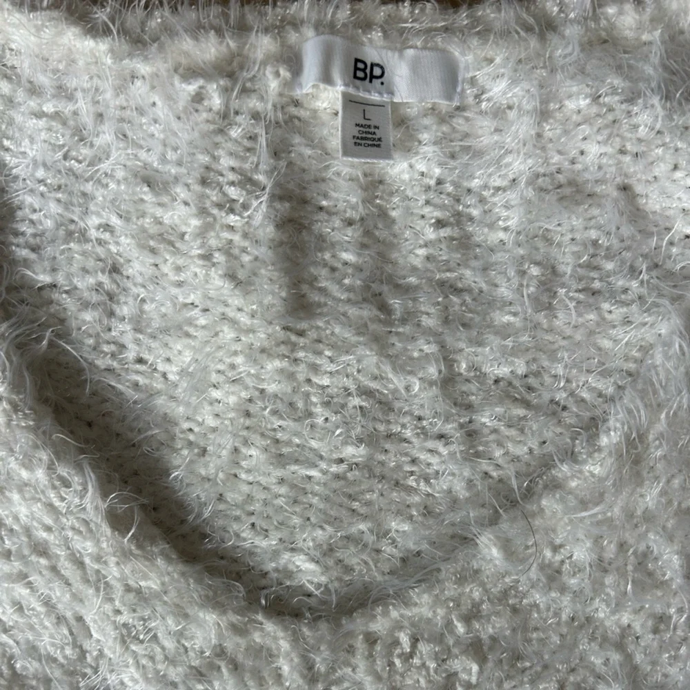 Nordstrom BP Cozy and so soft White Sweater size L - Picture 2 of 4